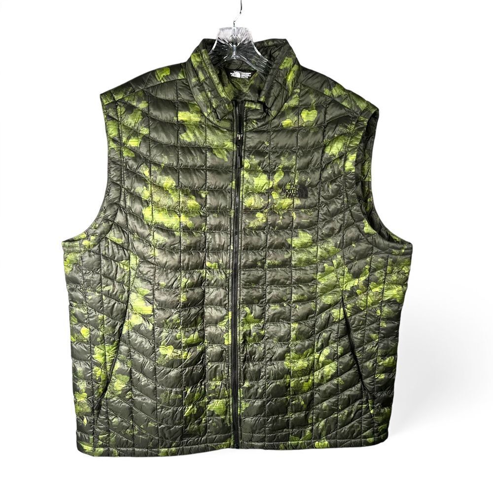 The North Face Quilted Puffer Vest Mens XXL Camo Print Green Thermoball Outdoor